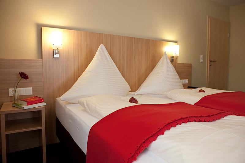 Hotel Rosenhof Garni Pegnitz Exterior photo